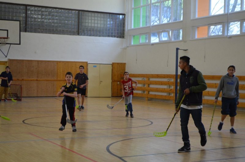 Turnaj floorball